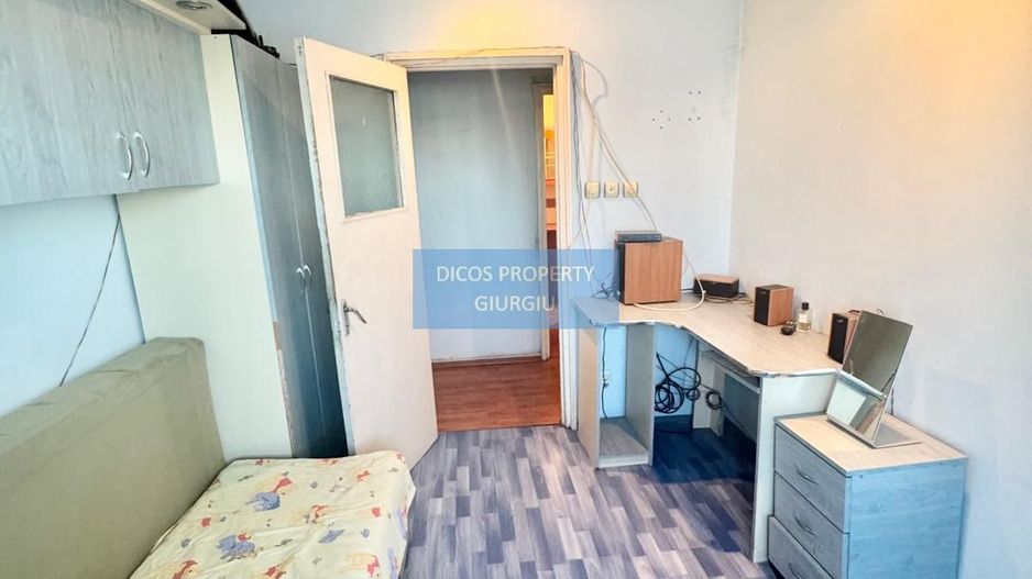 Apartament 3 camere de vânzare – Tineretului - Poză 2