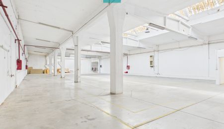 Hală cu suprafața de 675 mp în Arad