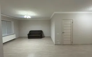 De vinzare Apartament 2 camere si balcon + living cu logie - Poză 21