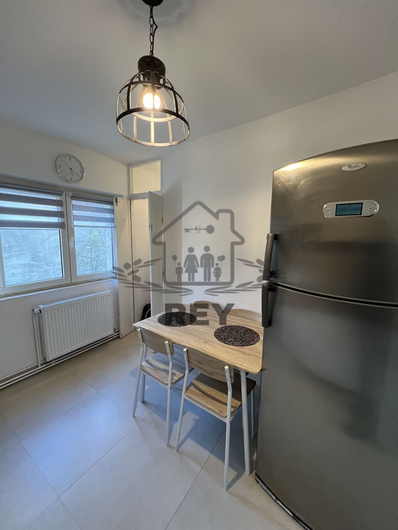 Apartament etaj 1, 3 camere,decomandat,confort 1, - Poză 6