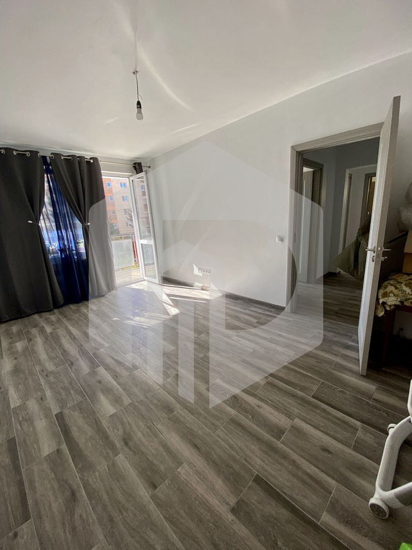 Apartament 2 camere decomandat+pivnita- Str.Mihai Viteazu- etaj 2 - Poză 3
