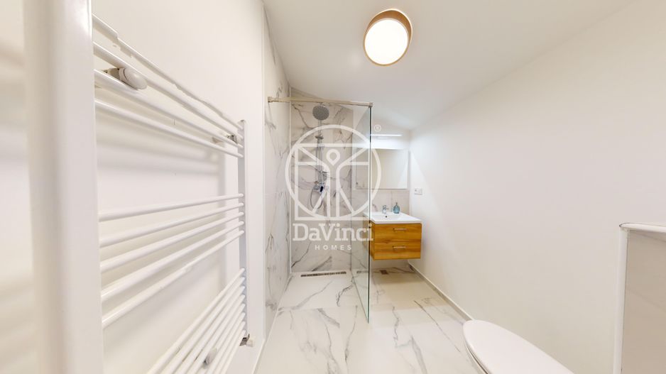 Penthouse 3 camere, dressing, aer conditionat (NCL-33D-Mi-ap.12) - Poză 10