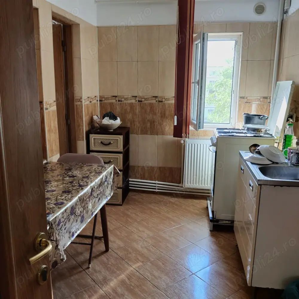 Vând apartament Focșani zona sud - Poză 8