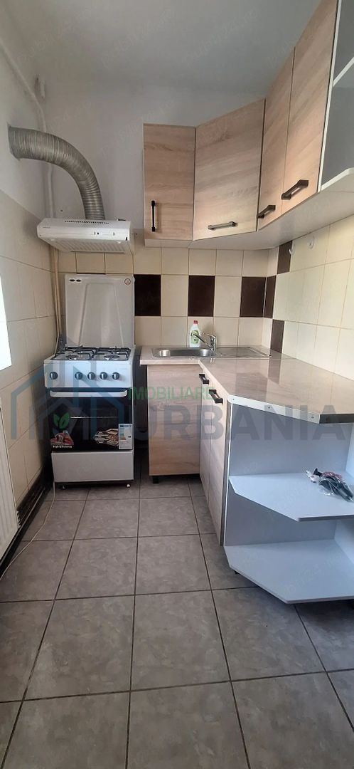 Apartament 1 cameră, Galata, 33 mp, centrală termică proprie - Poză 3