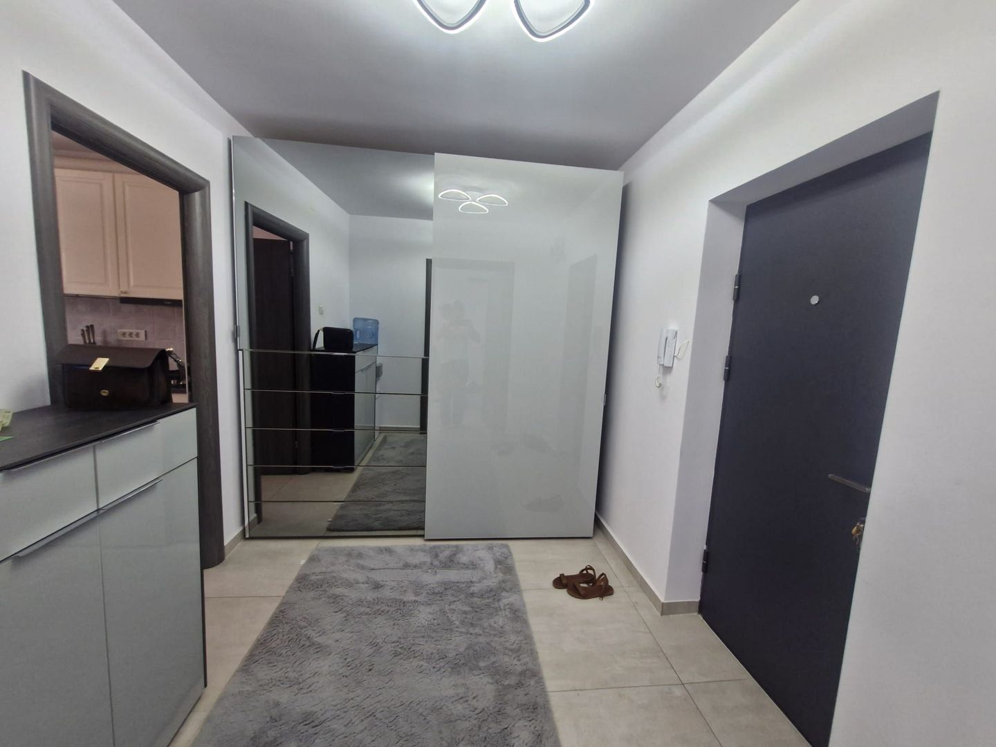 Mosilor-PizzaHut // renovat // mobilat-utilat - Poză 12