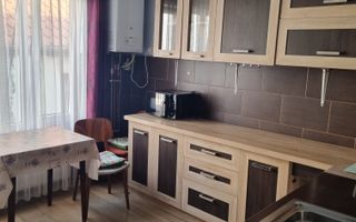Apartament 2 camere de închiriat în Piața Sfatului, Centrul Istoric - Poză 3