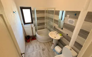 Inchiriere doua imobile in aceeasi curte, zona Popoveni-Craiova - Poză 12