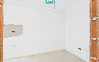 Penthouse cu terasă generoasă, în inima Chișodei - Poză 18