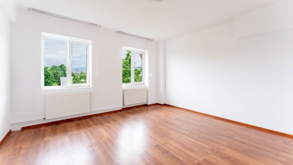 Super oferta, apartament 2 camere! - Poză 3