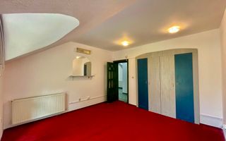 Casă spațioasă de închiriat în Andrei Mureșanu  | Pet Friendly - Poză 2