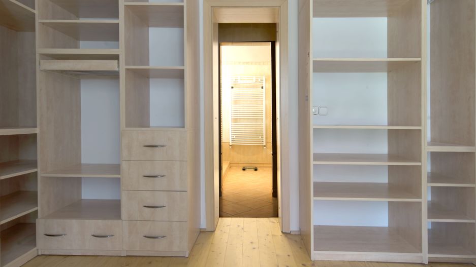 Generoasa si spatioasa - Poză 27