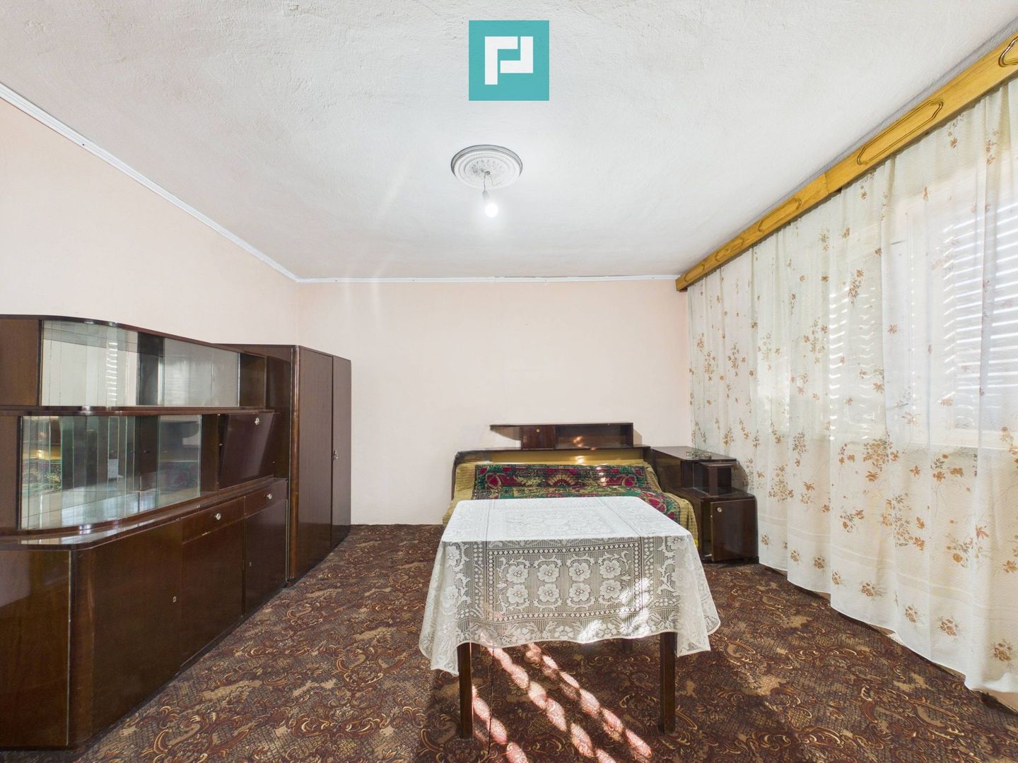 Casă cu 5 camere, în orașul Sebiș, Arad - Poză 9