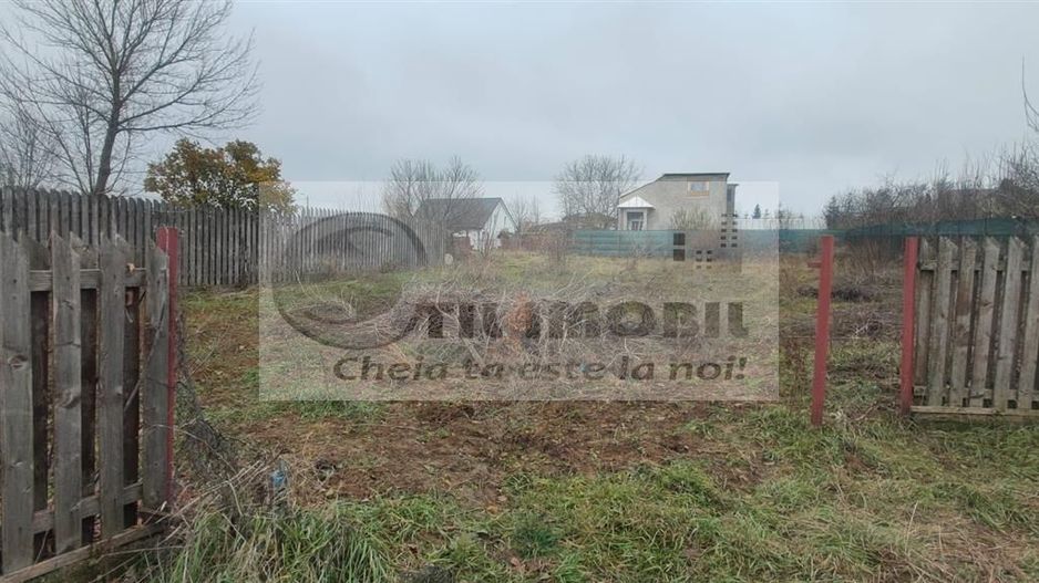 TEREN IASI MIROSLAVA PLATOU GALATA NOTARIAT iULIA PADURARU - Poză 1