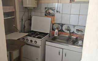 BRASADAS vinde garsonieră NEFINISATA Ostrovului etaj 2/4. - Poză 3