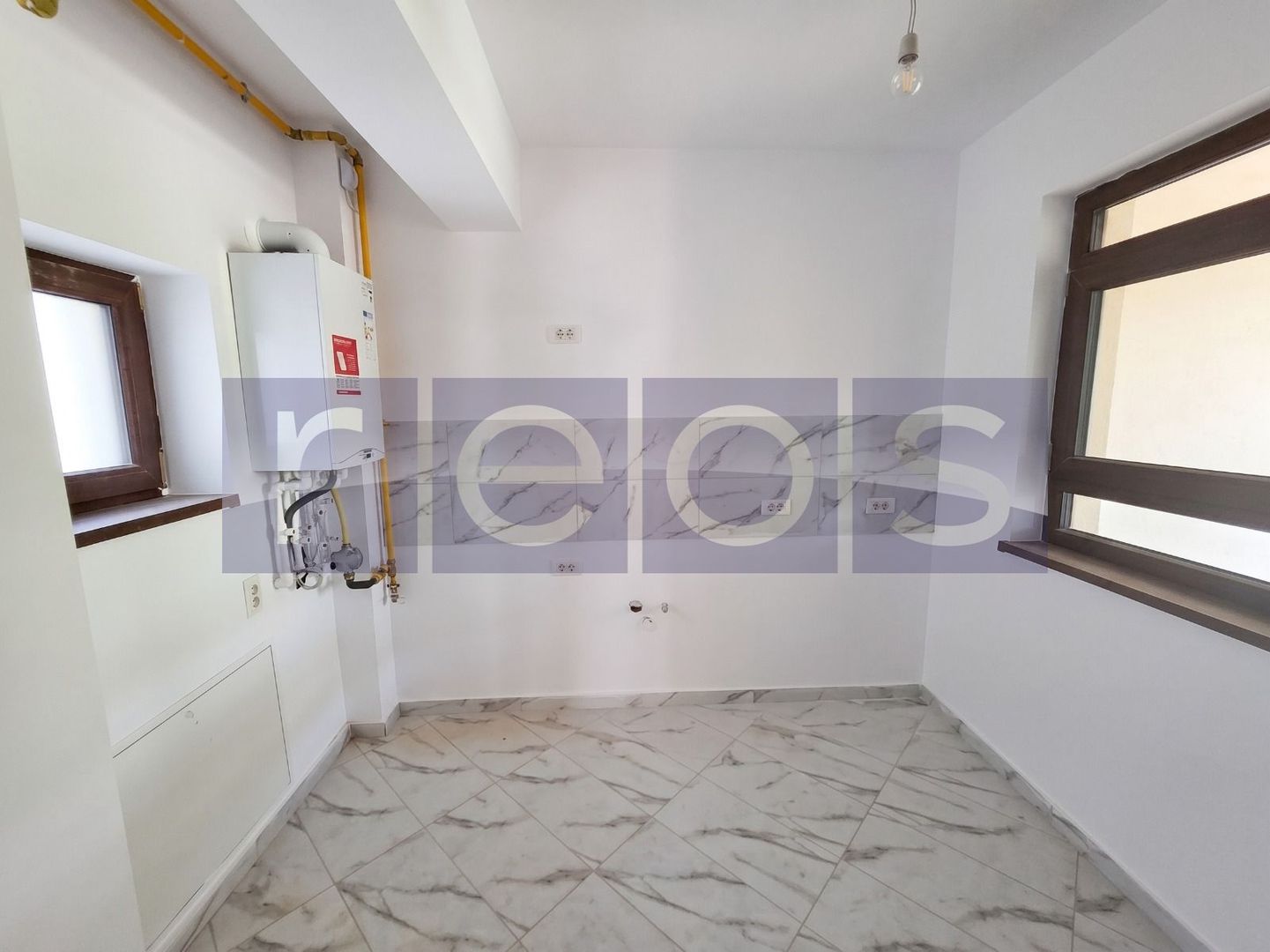 VANZARE 2 CAMERE | LOC PARCARE | JIULUI | NEMOBILAT | BLOC NOU | - Poză 4