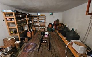 Casa 8 camere, S+P+1, teren 1377 mp, zona Schit - Poză 22