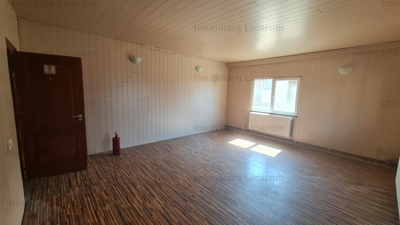 Proprietate in Cristian cu trei constructii+o fundatie,450000euro - Poză 21