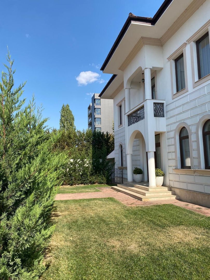 VILA CASA DE INCHIRIERE IN ZONA EROU IANCU NICOLAE PIPERA - Poză 12