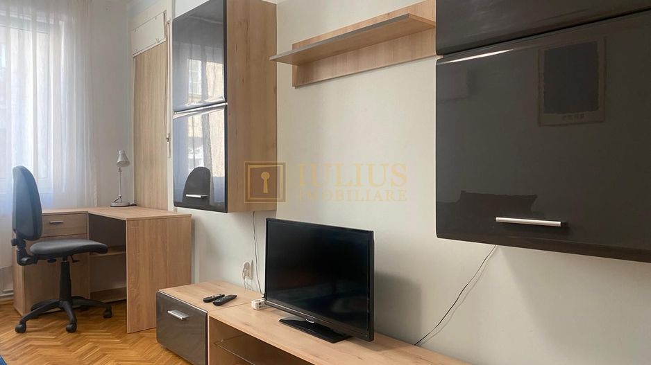 2 dormitoare, centrala proprie, bucatarie inchisa. Piața Libertatii. - Poză 8