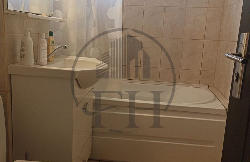 Casă / Vilă cu 3 camere de închiriat în Elvila, Constanta - Poză 3