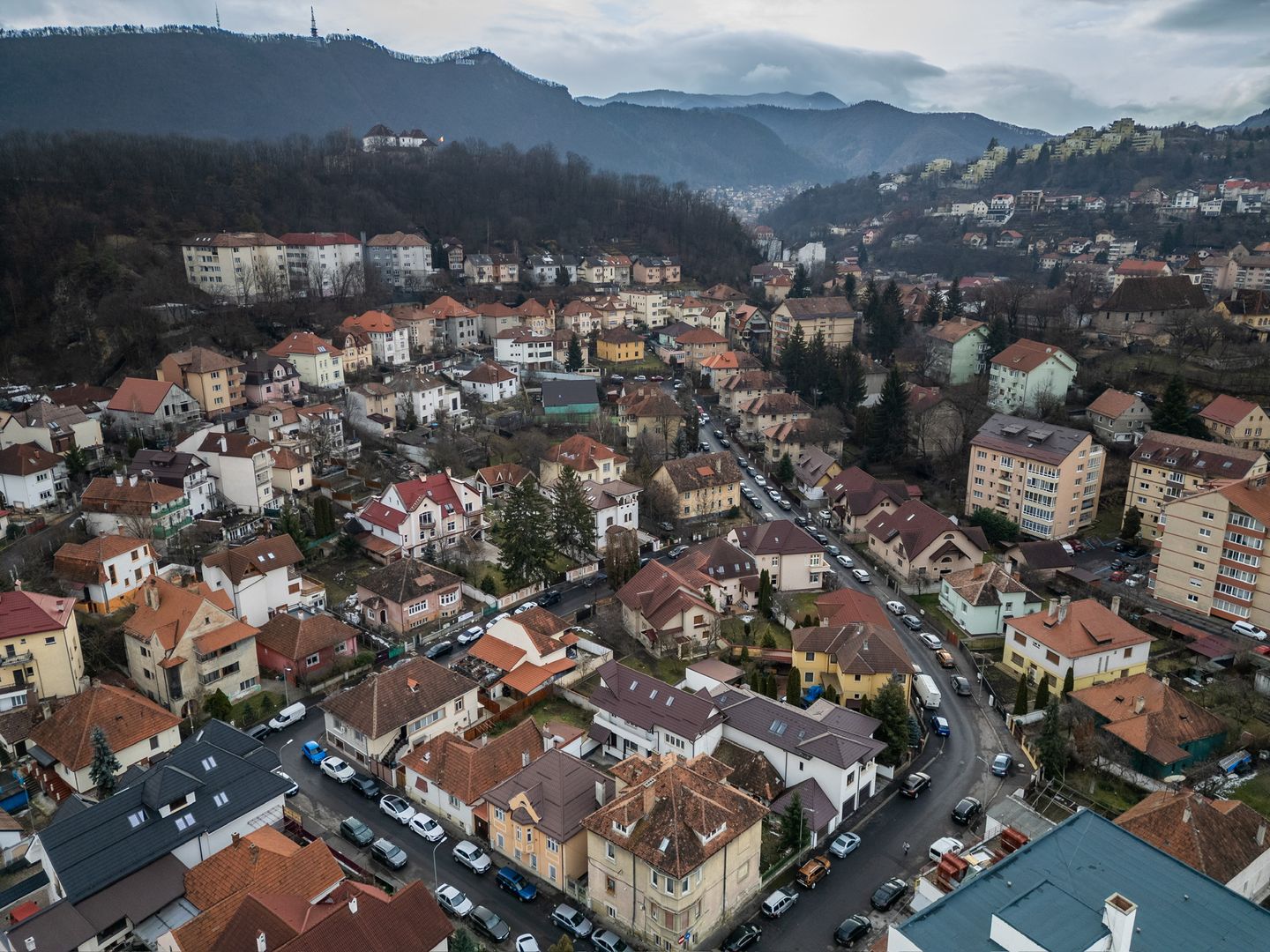 Casa individuala renovata integral | Brasovul Vechi - Dealul Cetatii - Poză 37