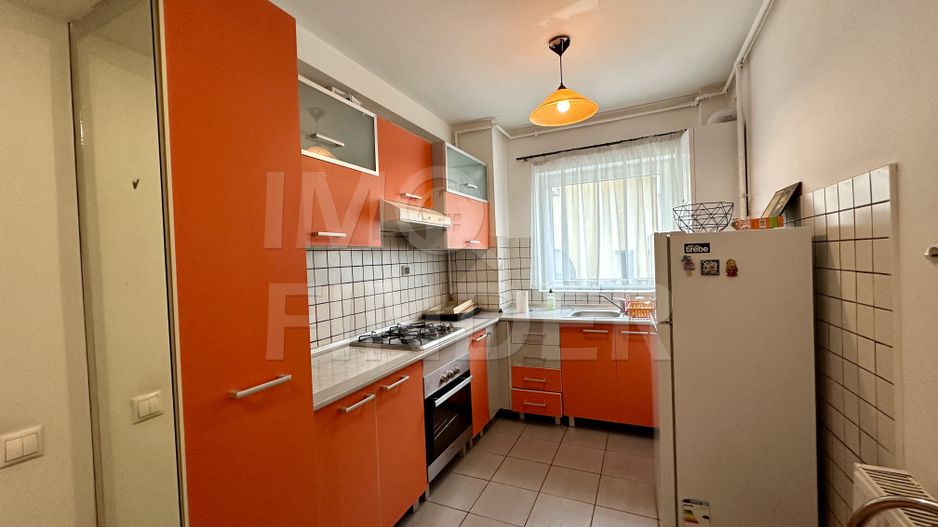 Vanzare 2 camere Zorilor, zona Profi etaj 1,  imobil nou, garaj - Poză 3