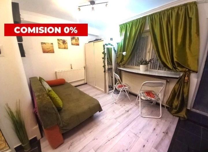 ULTRACENTRAL Garsoniera la curte 16 mp + terasa 14 mp - Poză 1