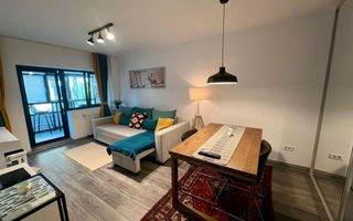 Apartament modern 2 camere, 2 balcoane, parcare, lift – Centru (Iordachi Lozonschi 8) – închiriere scurtă 15 iunie–15 august - Poză 2