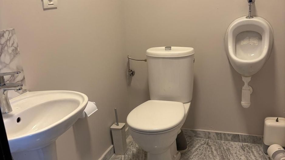 Hala in Ciolpani - Poză 9