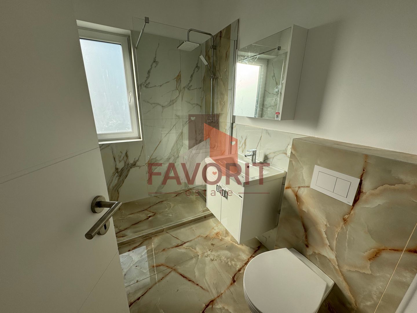 Compartimentare eficienta. Terasa generoasa. Disponibil imediat - Poză 13