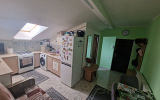 Apartament cu 1 camera in zona centrala a localitatii - Poză 2