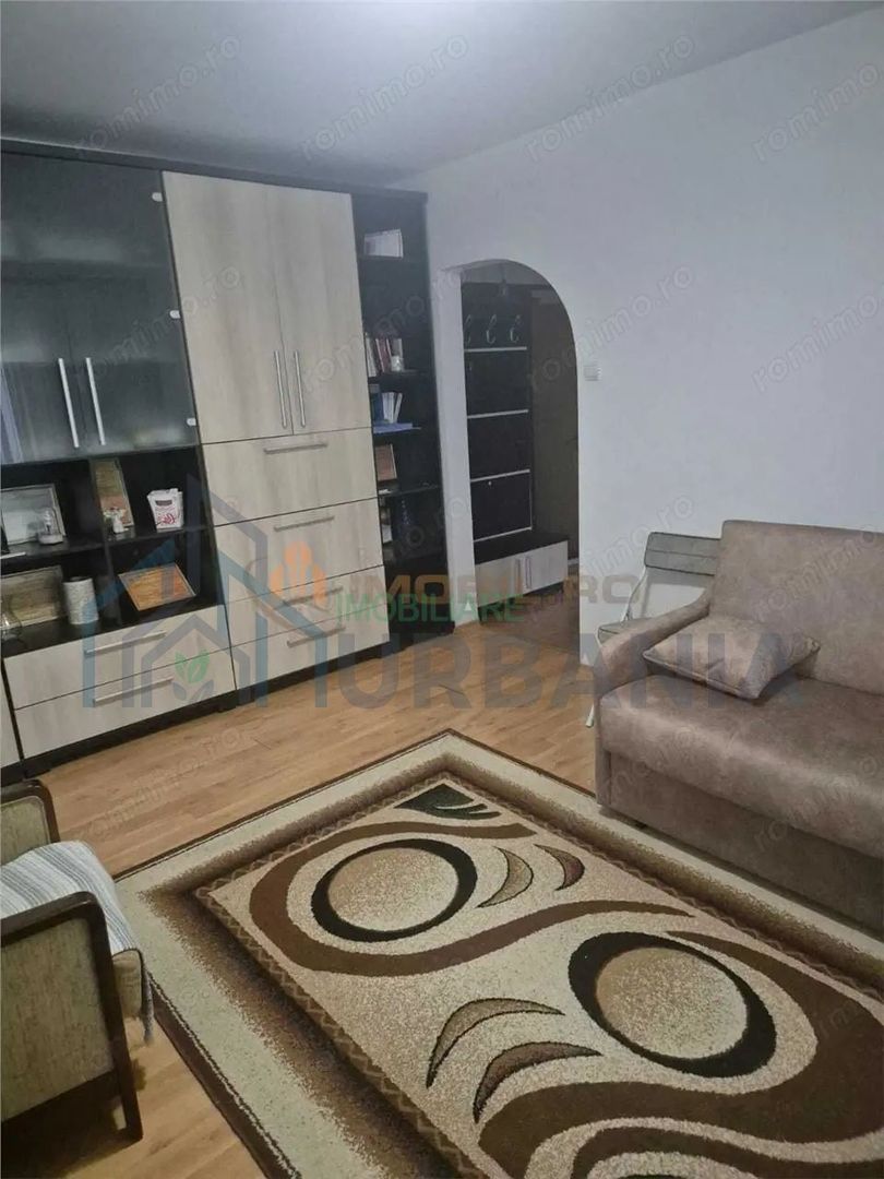 Apartament 2 camere Dacia (bloc cu acoperis) - Poză 1