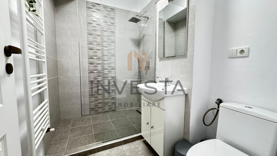 Apartament cu 3 camere de inchiriat si loc de parcare - Semicentral - Poză 5