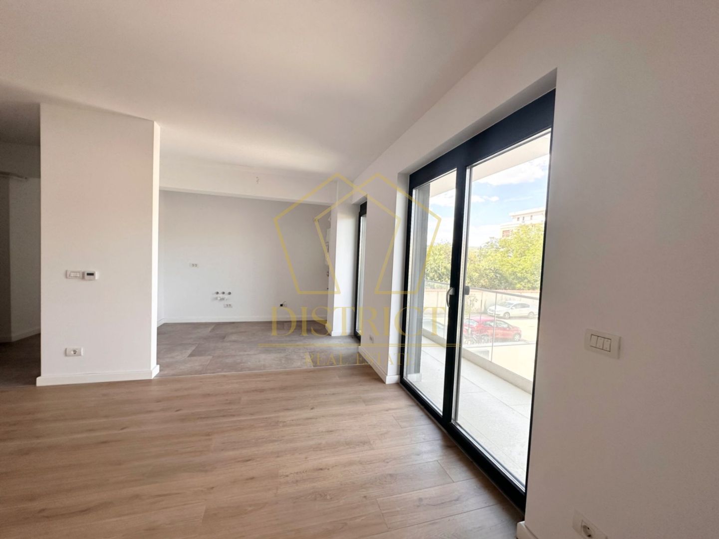 Apartament cu 2 camere | Aradului - Poză 3