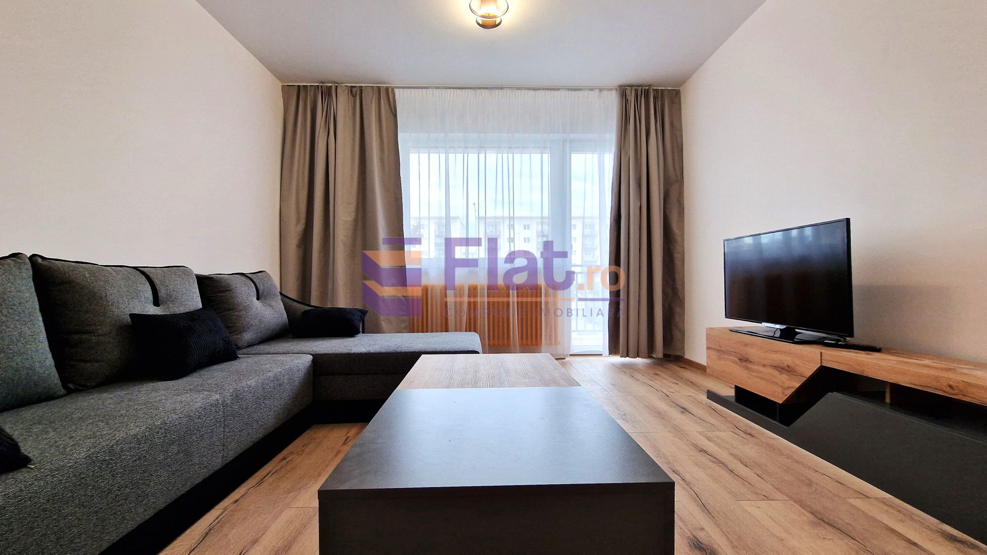 Apartament 2 camere, parter + terasă, parcare inclusă | Coresi - Poză 2