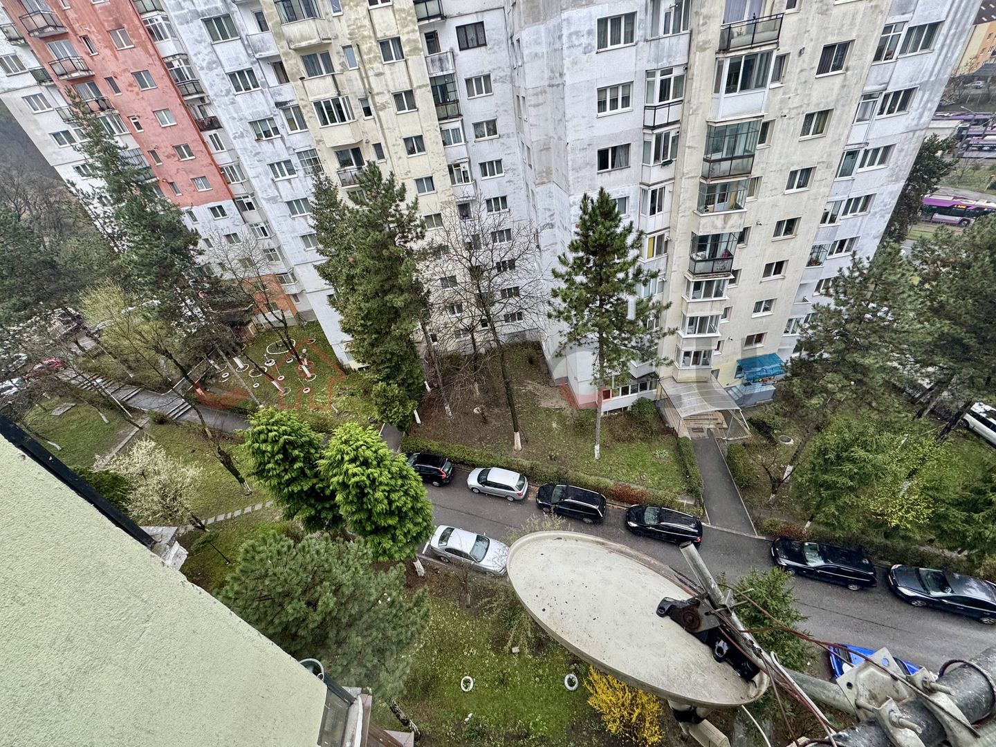 Apartament 2 camere,  decomandat, zona Clăbucet! - Poză 16