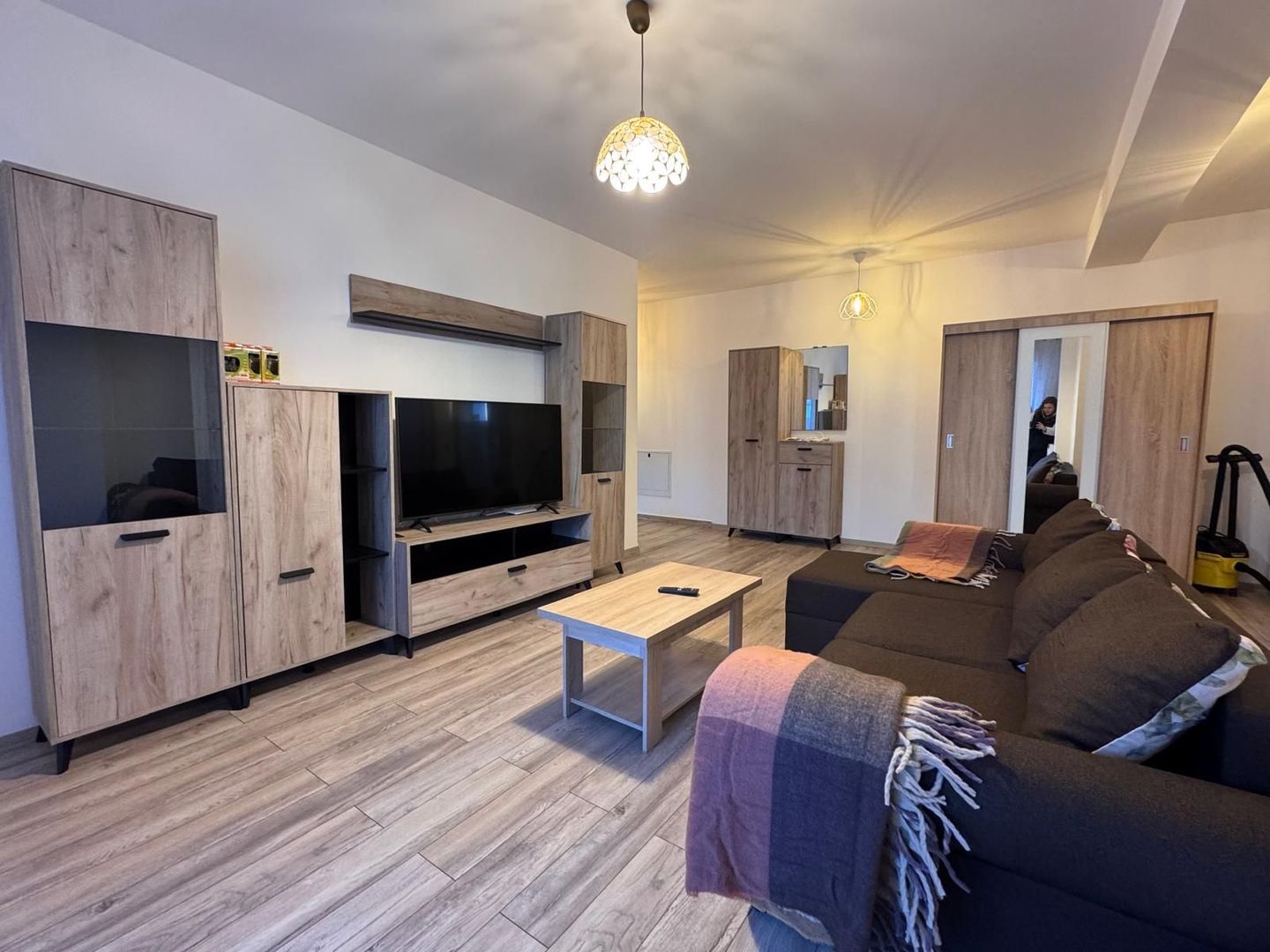 APARTAMENT 3 CAMERE | KOGALNICEANU | LOC DE PARCARE - Poză 3