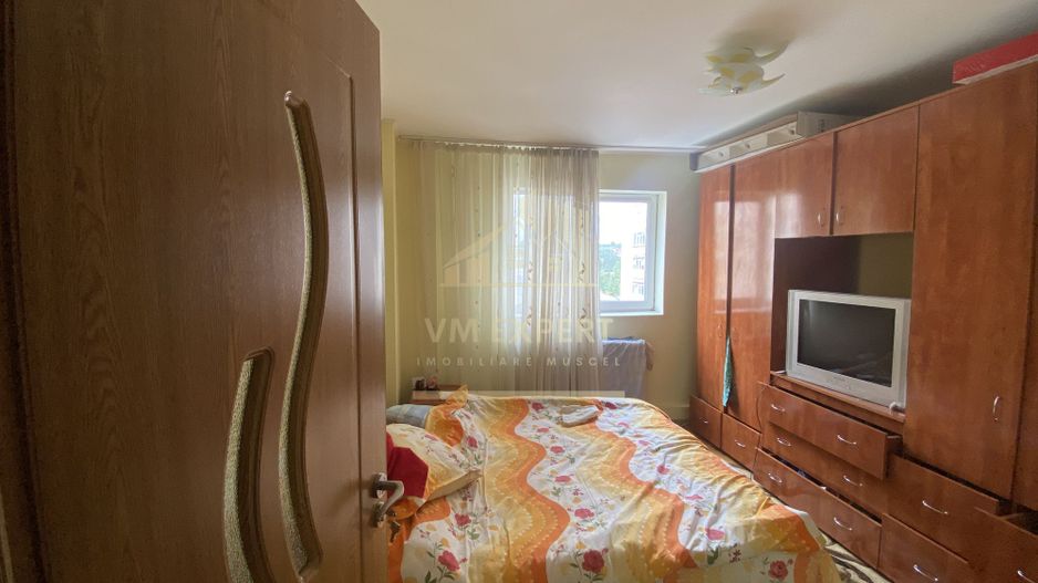 APARTAMENT 3 CAMERE, ETAJ 4, BLOC TURN. - Poză 4