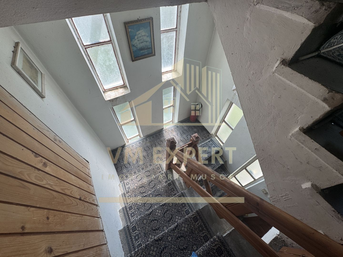 CASA 11 CAMERE TEREN 893 MP LEREȘTI ARGEȘ - Poză 24