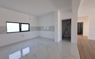 Casa cu 4 camere de vanzare, Bucov, Mica Roma - Poză 6