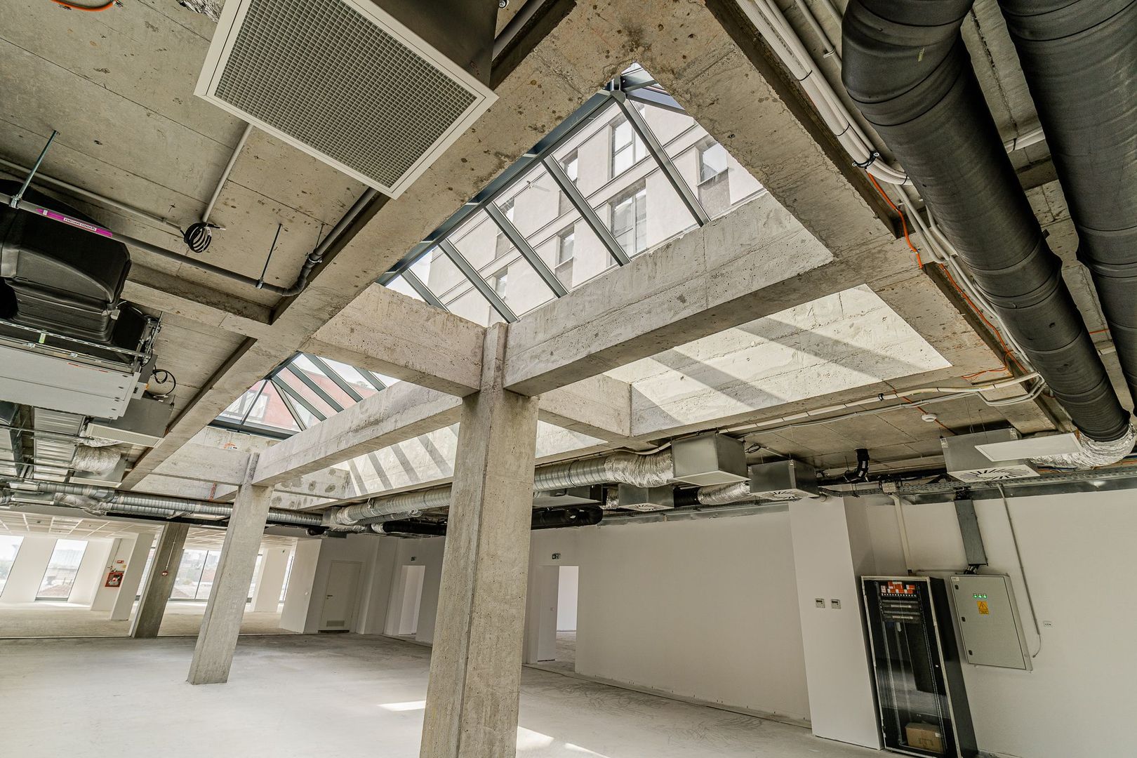 Birouri clasa A zona Fabric - Poză 2