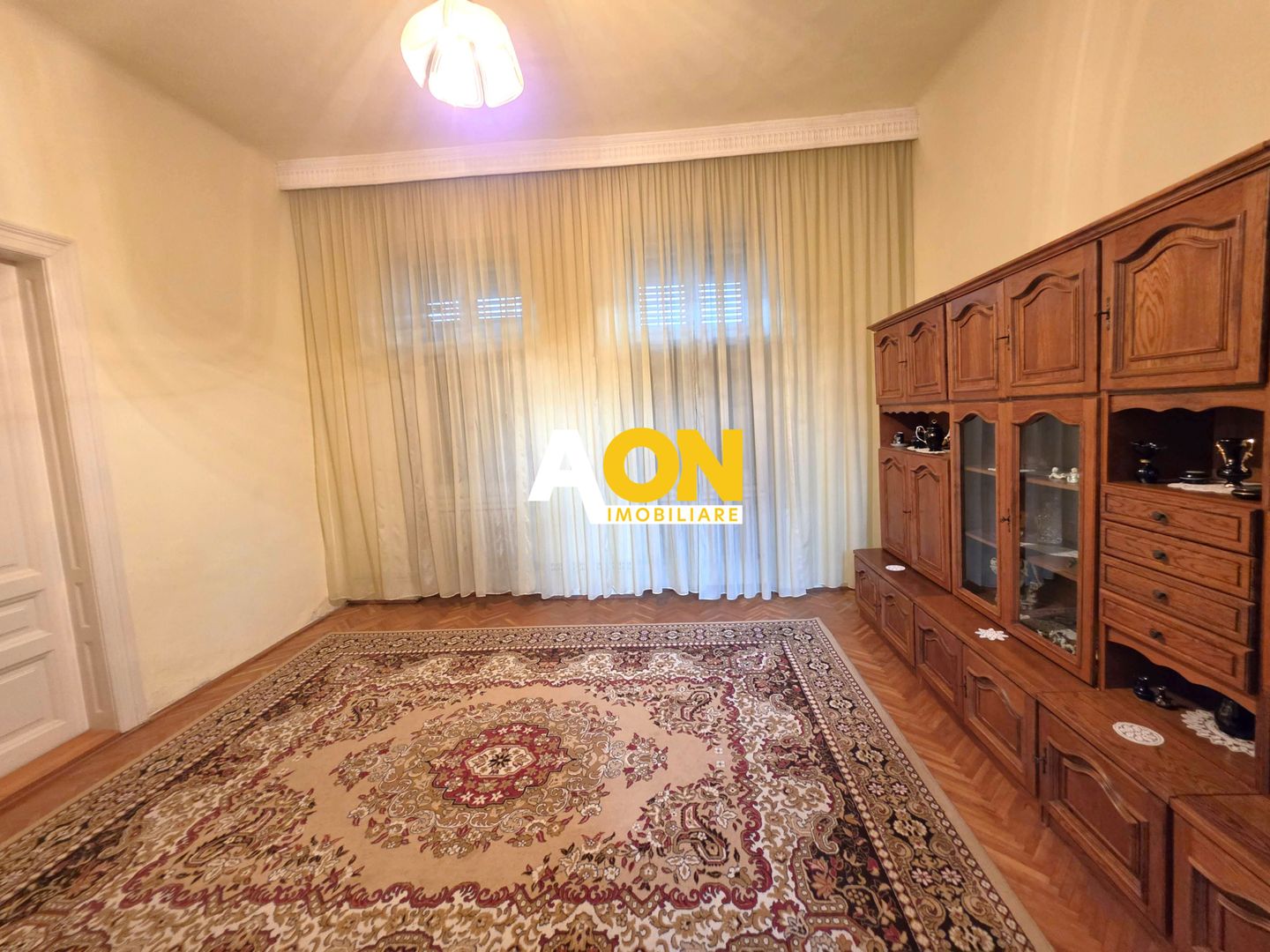 Ocazie! Casă 6 camere, stare buna, 600 mp teren, Centru, zona Tribunal - Poză 8