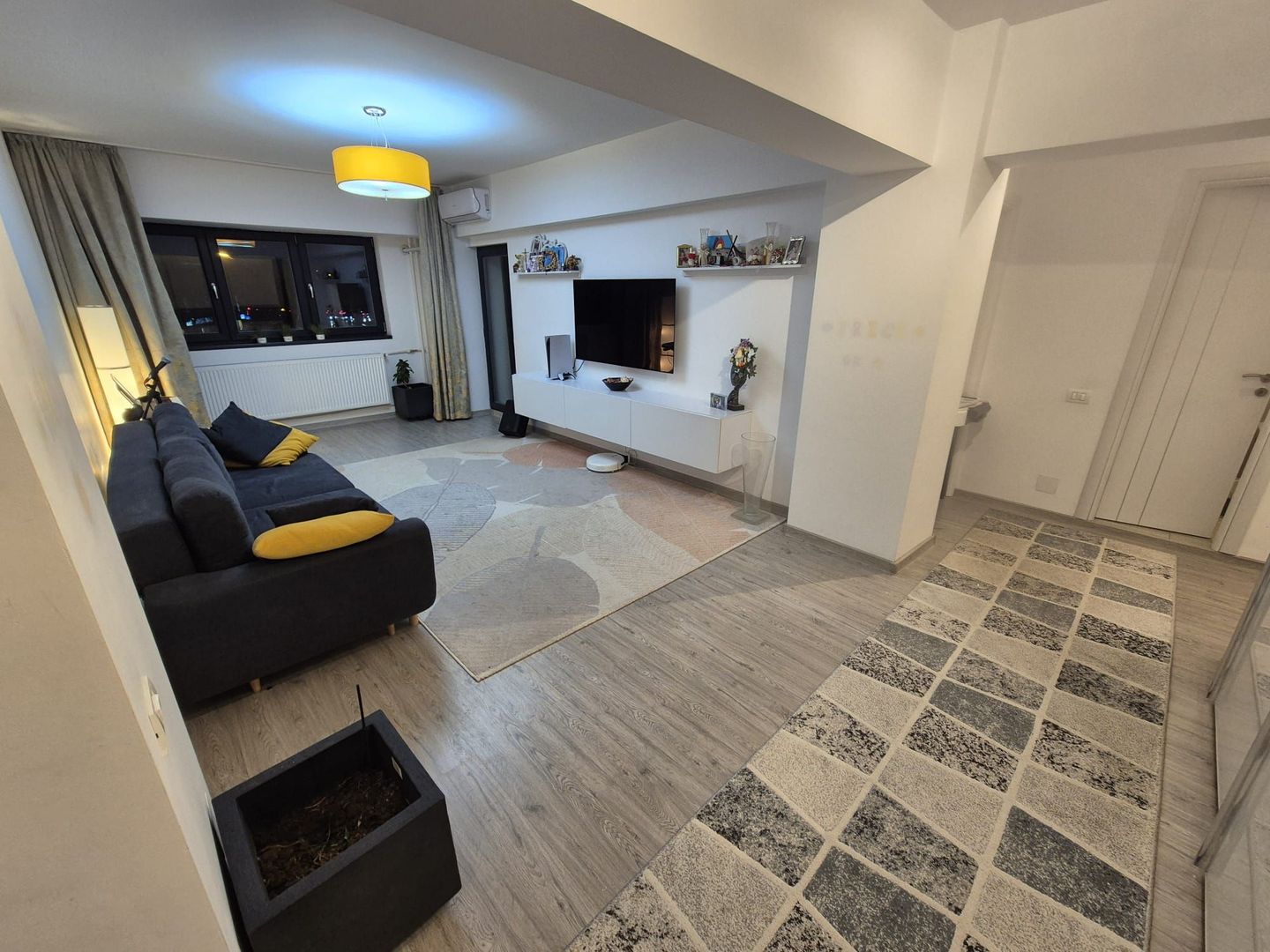 APARTAMENT SUPERB | BOXA | 13 SEPTEMBRIE - Poză 1