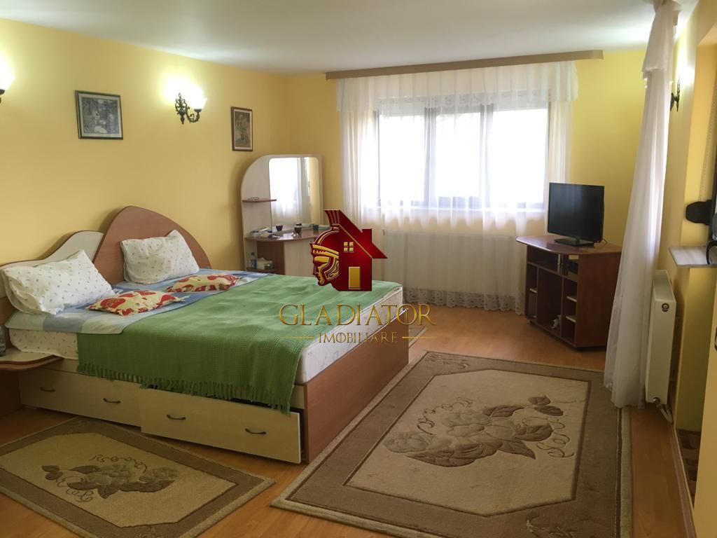 Vila impresionanta in Bucium - Visani - Str. Regina Maria - 2000 mp - Poză 15