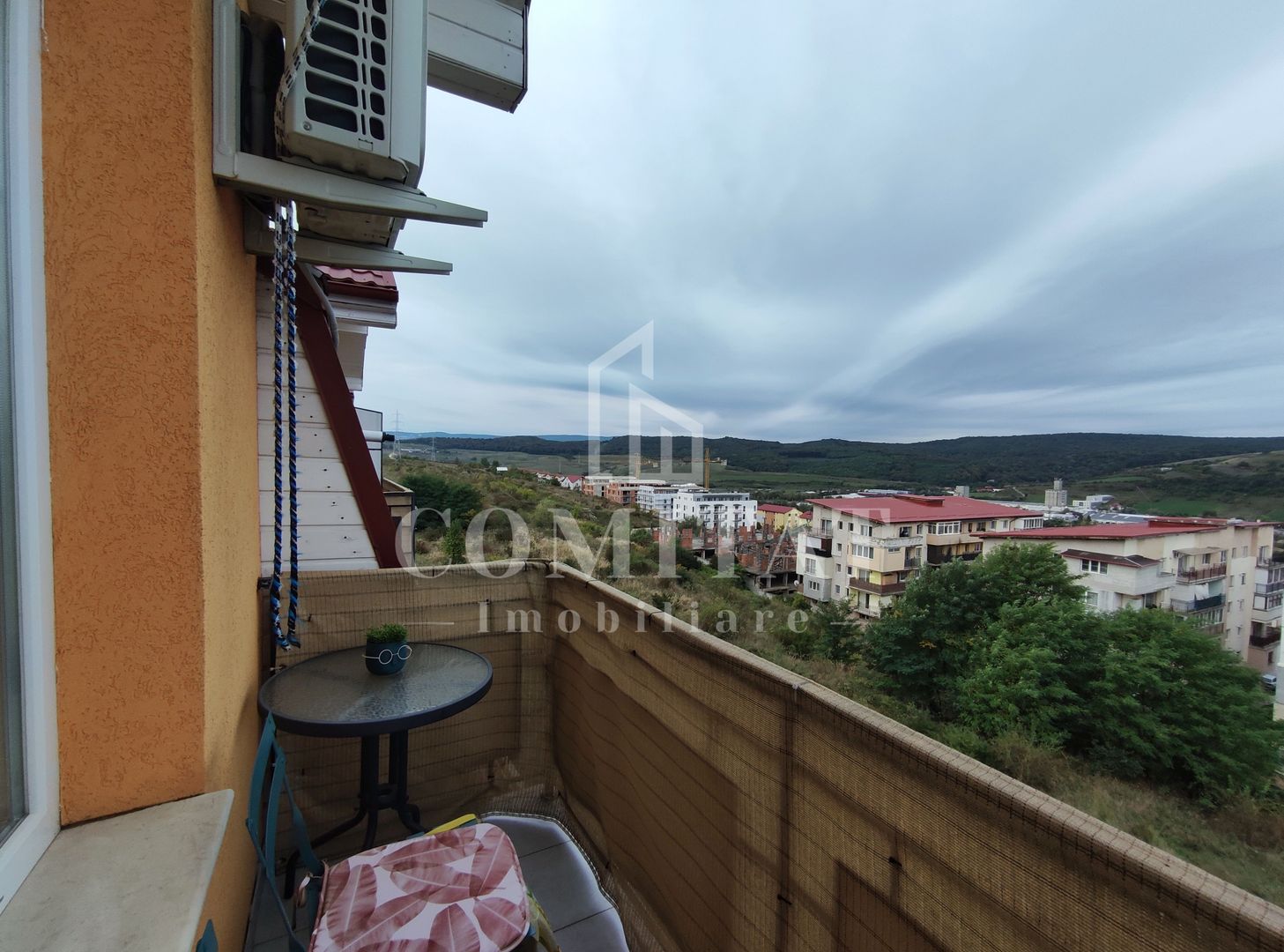 Apartament cu 4 camere | La cheie | Comuna Baciu - Zona Regal - Poză 28