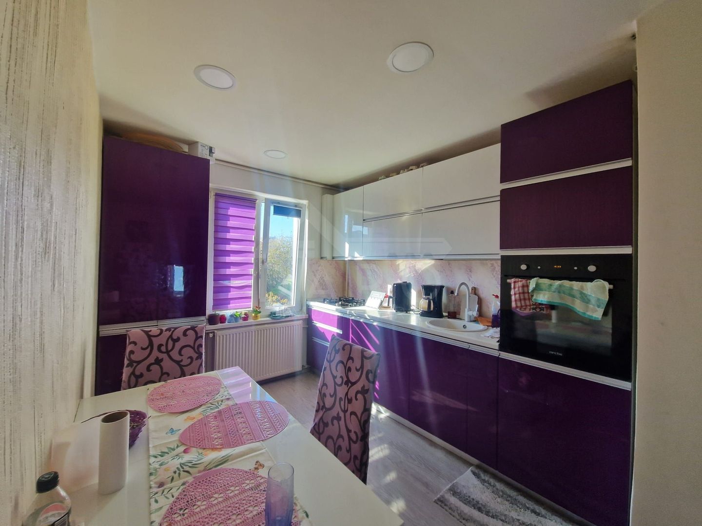 Apartament cu 3 camere in Tudor - Poză 10