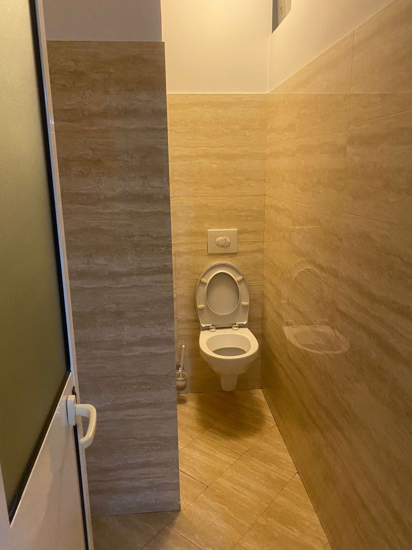 Spatiu comercial de inchiriat central Pitesti - Poză 10