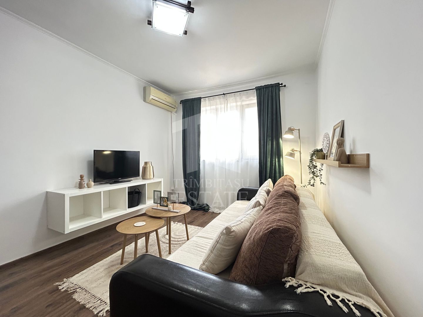 Apartament 2 camere de închiriat | Faleza Nord | 370 eur/lună - Poză 1