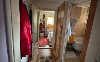 Casa solida 5 camere, teren 736mp, toate utilitatile, CT - Poză 14