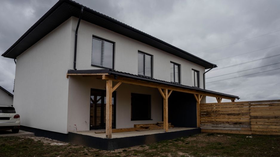 Duplex modern de vânzare în cartierul Izvor - Poză 5